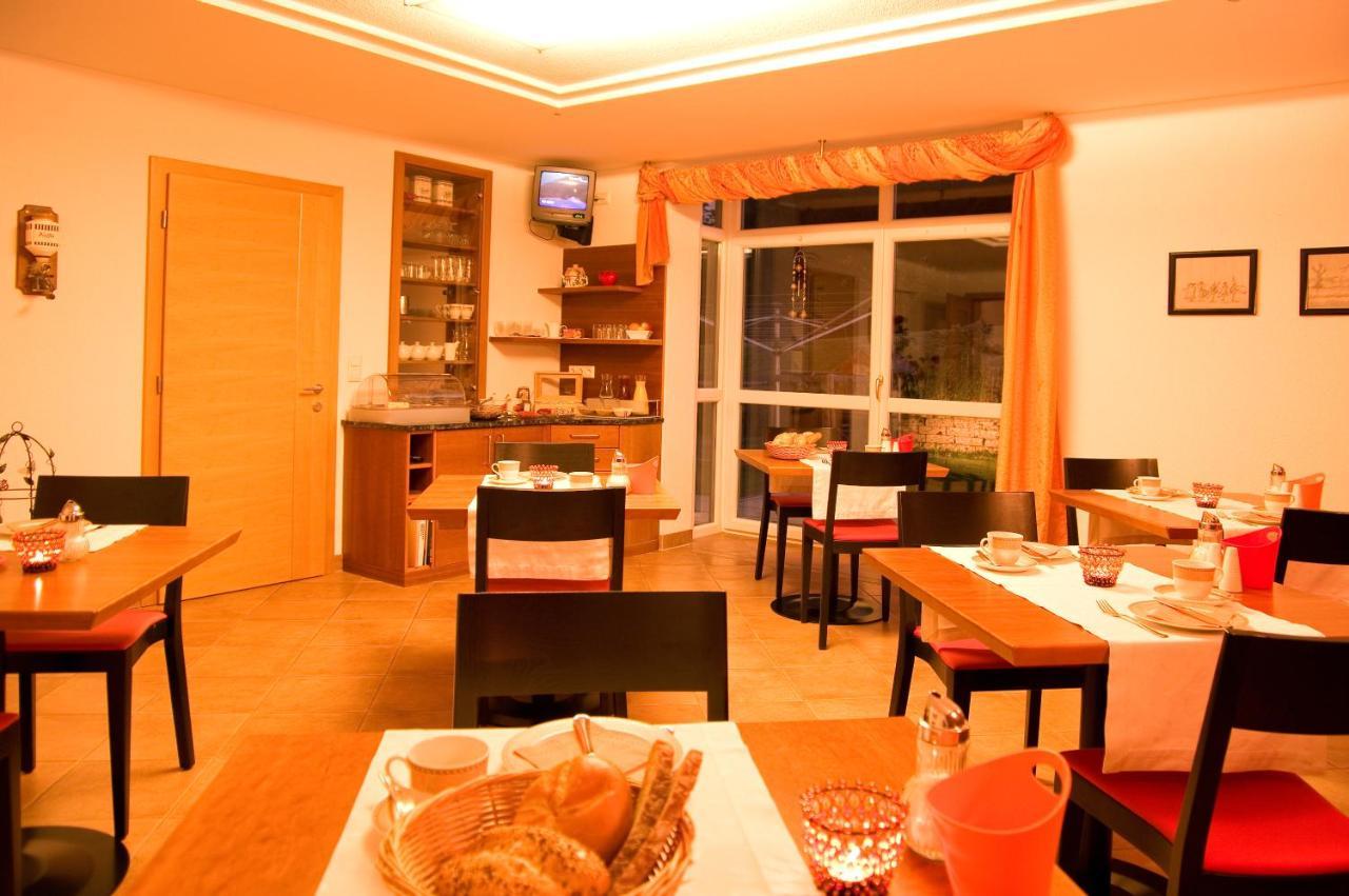 Adrian Bed & Breakfast Sankt Anton am Arlberg Dış mekan fotoğraf